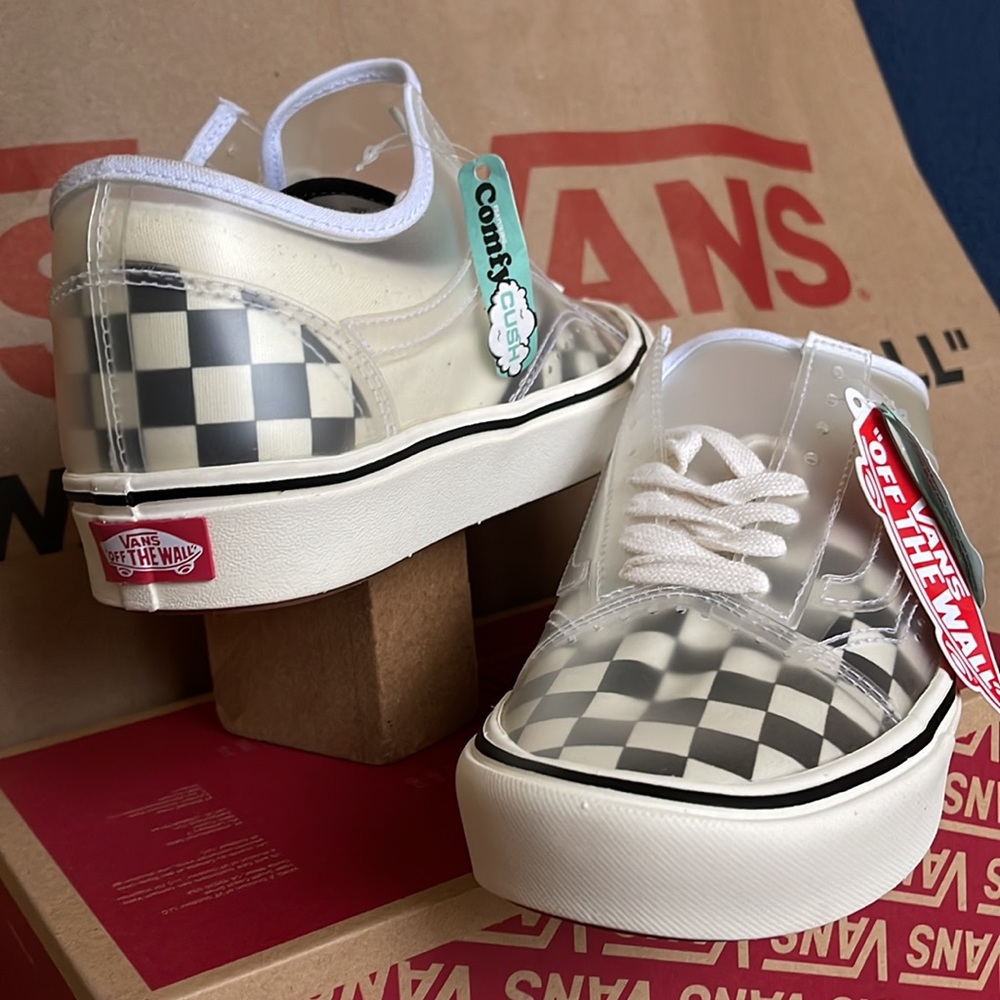 Vans Comfycush Slip-Skating Checkerboard Black/White WMNS - Picture 10 of 16